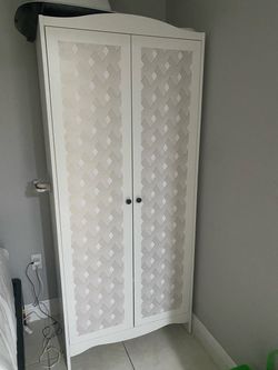 White Children’s wardrobe from ikea