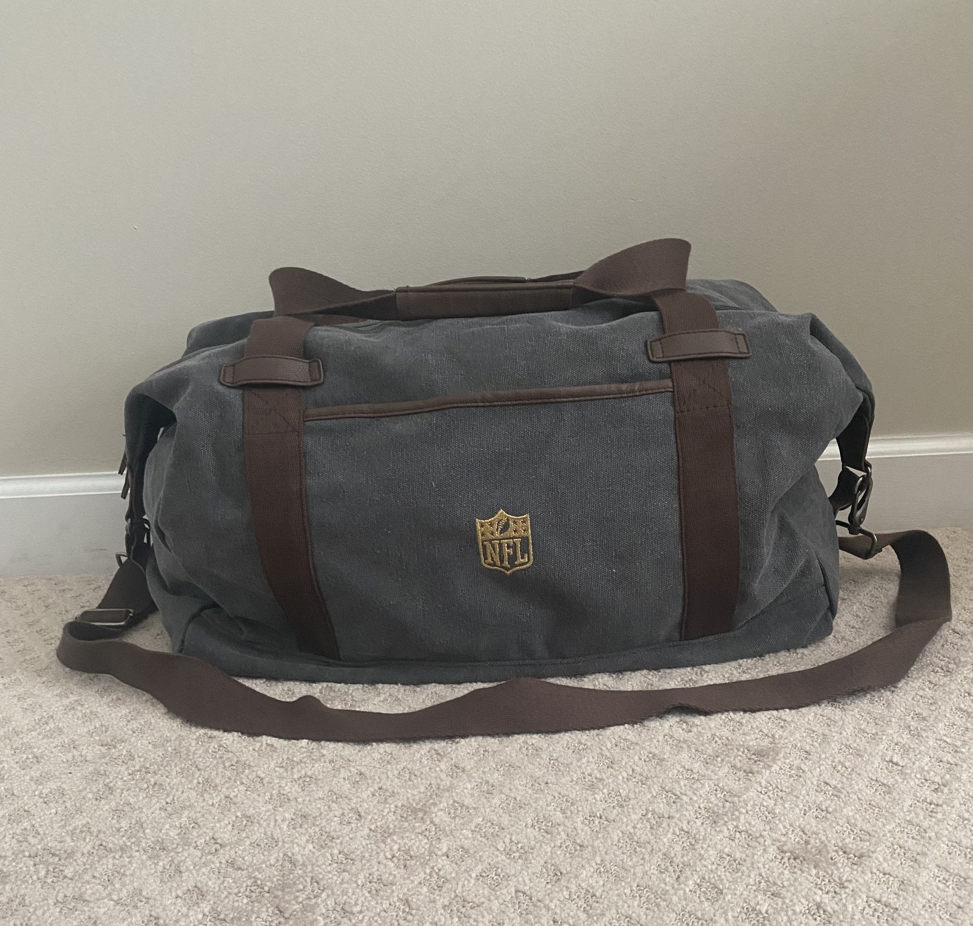 NFL grey/brown Duffle Bag