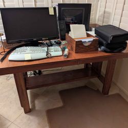 Table Desk Computer