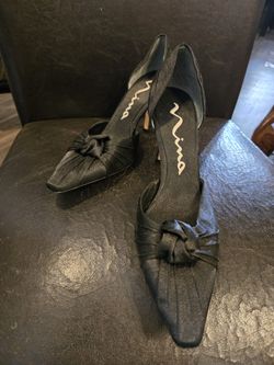 Black Satan After 5 Heels By"Nina" Size 9.5 M