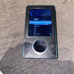 Vintage Microsoft Zune 30GB MP3 Player – Black (2006)
