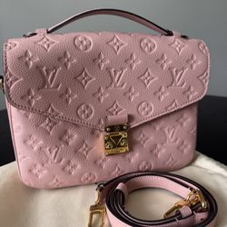 Louis Vuitton Pochette Metis - Rose poudre 