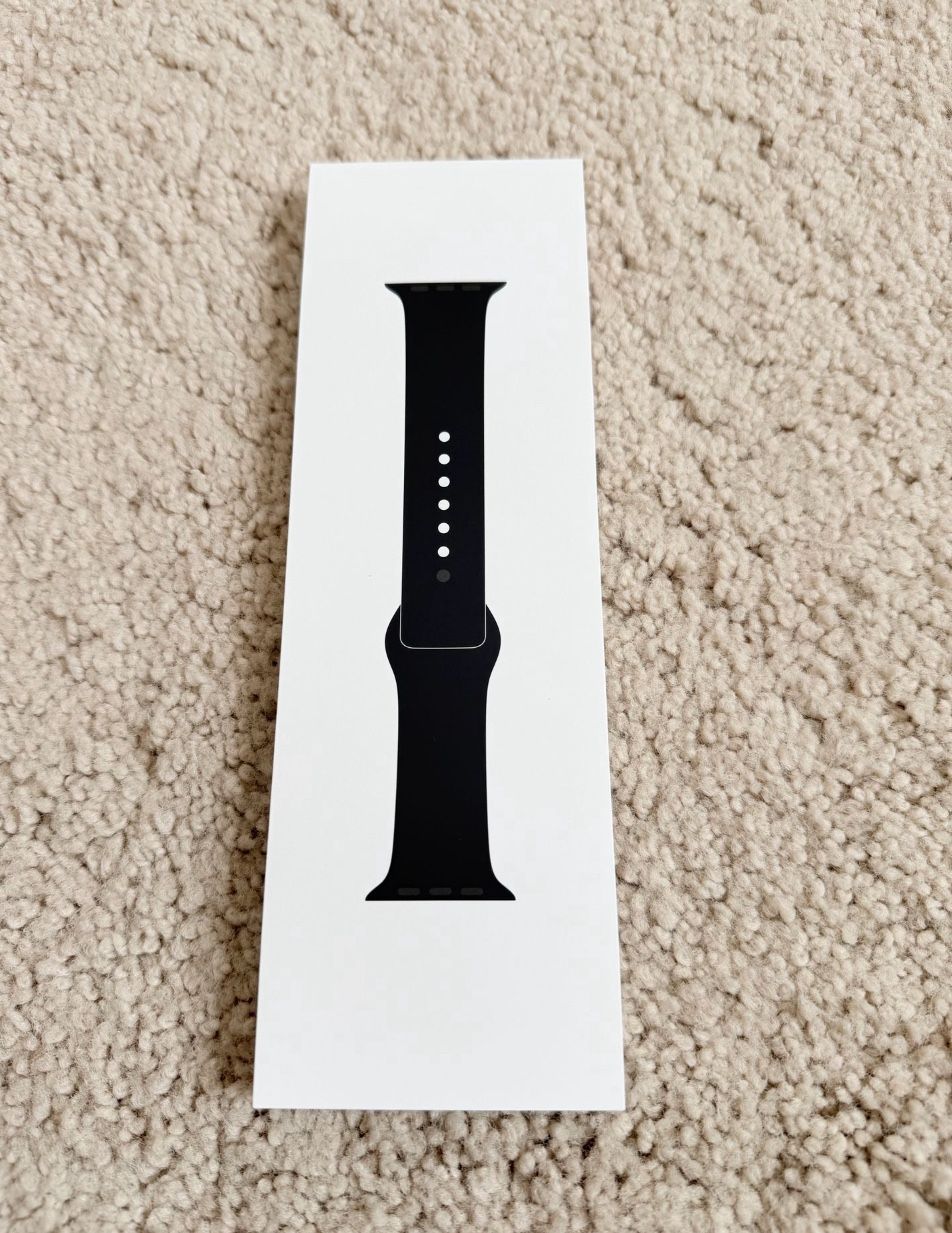 Apple Watch Sports Band Black (42MM / S/M) Brand New