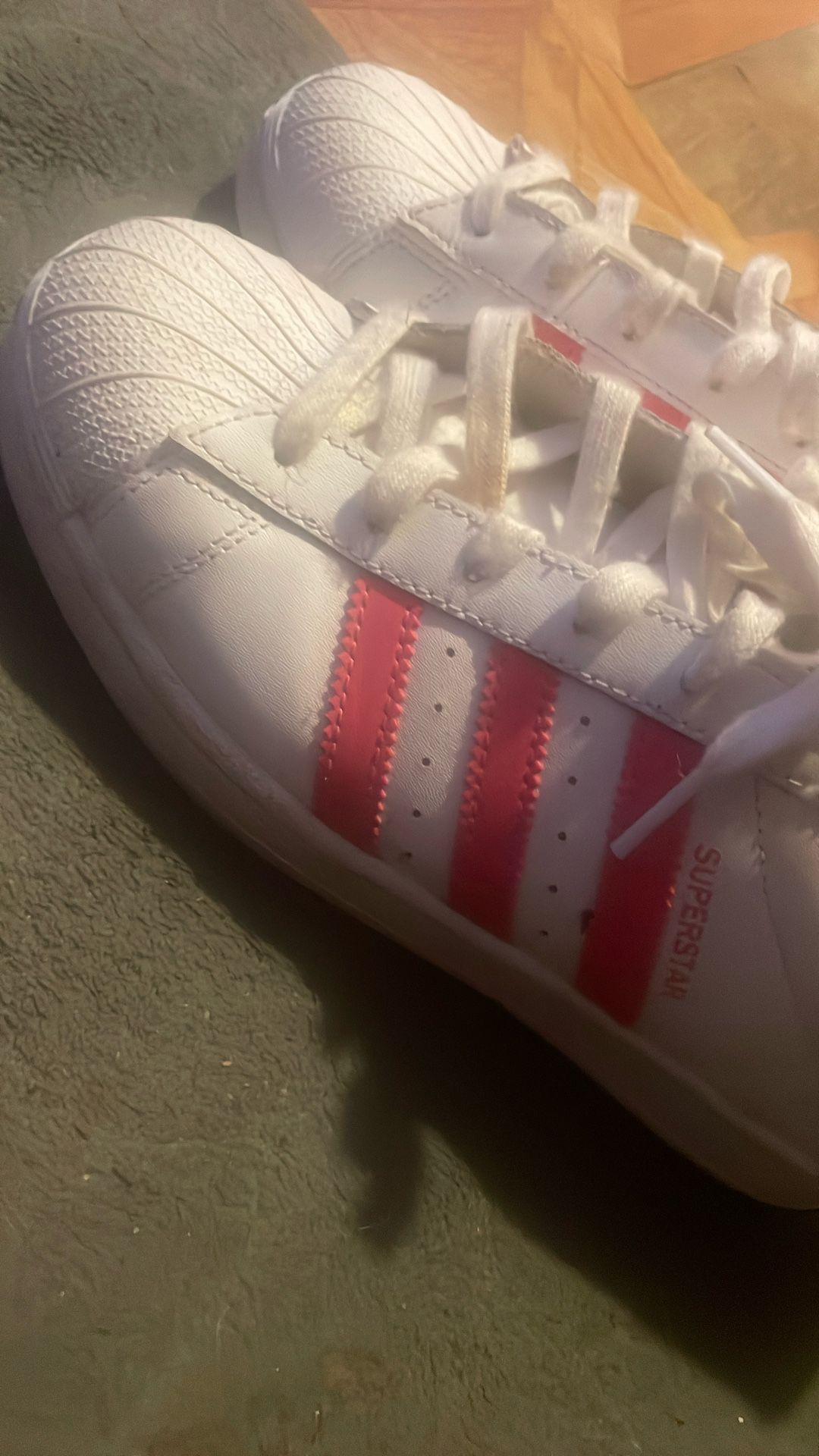 adidas, White And Pink , Size 6