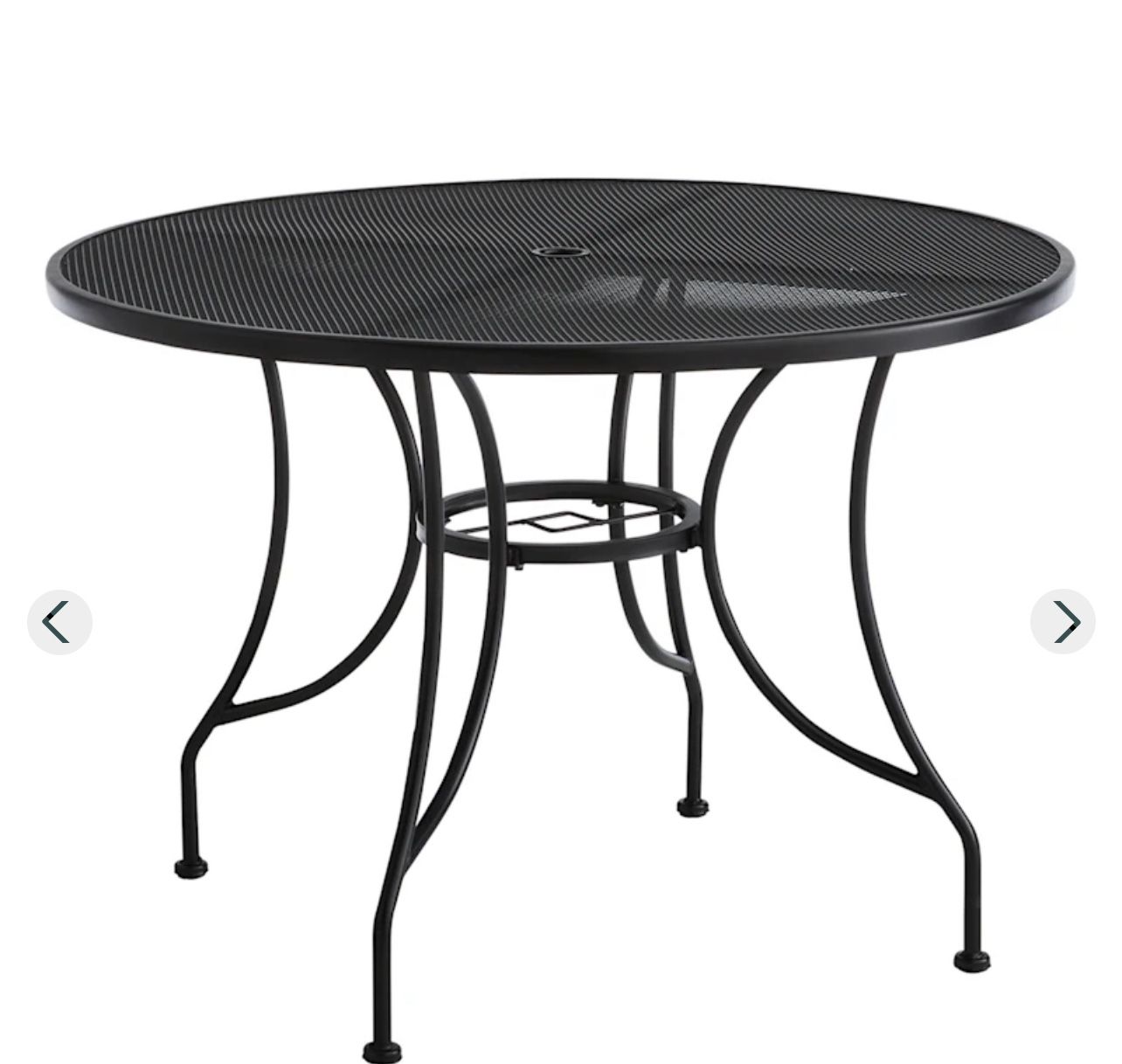 Wrought Iron Patio Table With Chairs. 