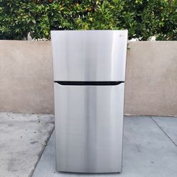 3MONTHS WARRANTY 33X33X68 LG FRIDGE 23CUFT SILVER