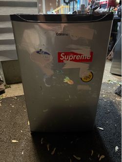 Galanz mini fridge works great