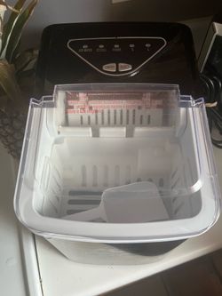 9.4 Bullet Countertop Ice Maker in Stainless Steel
