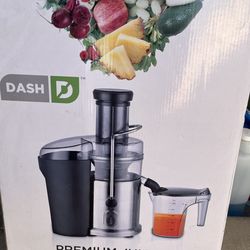 Premium Juicer by Dash