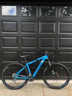 Raleigh Tekoa Mountain Bike 29”