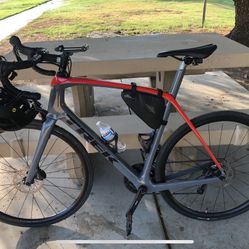 TREK Domane SL4 Carbon Fiber Road Bike