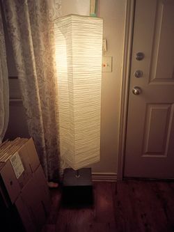 1 pair Rice paper lamps
