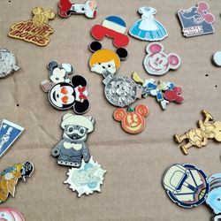 Walt Disney Souvenir Pins