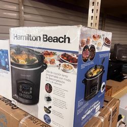 Programmable Defrost Slow Cooker, Temperature Probe, 6 Quart Capacity, New in Box