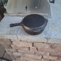 Antique Cast Iron Skillet Pot