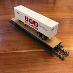 TYCO HO scale SANTA FE 90806 FLAT CAR 50' ,TRUCK TRAILER