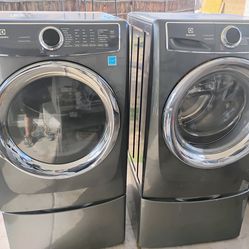 Electrolox washer and dryer