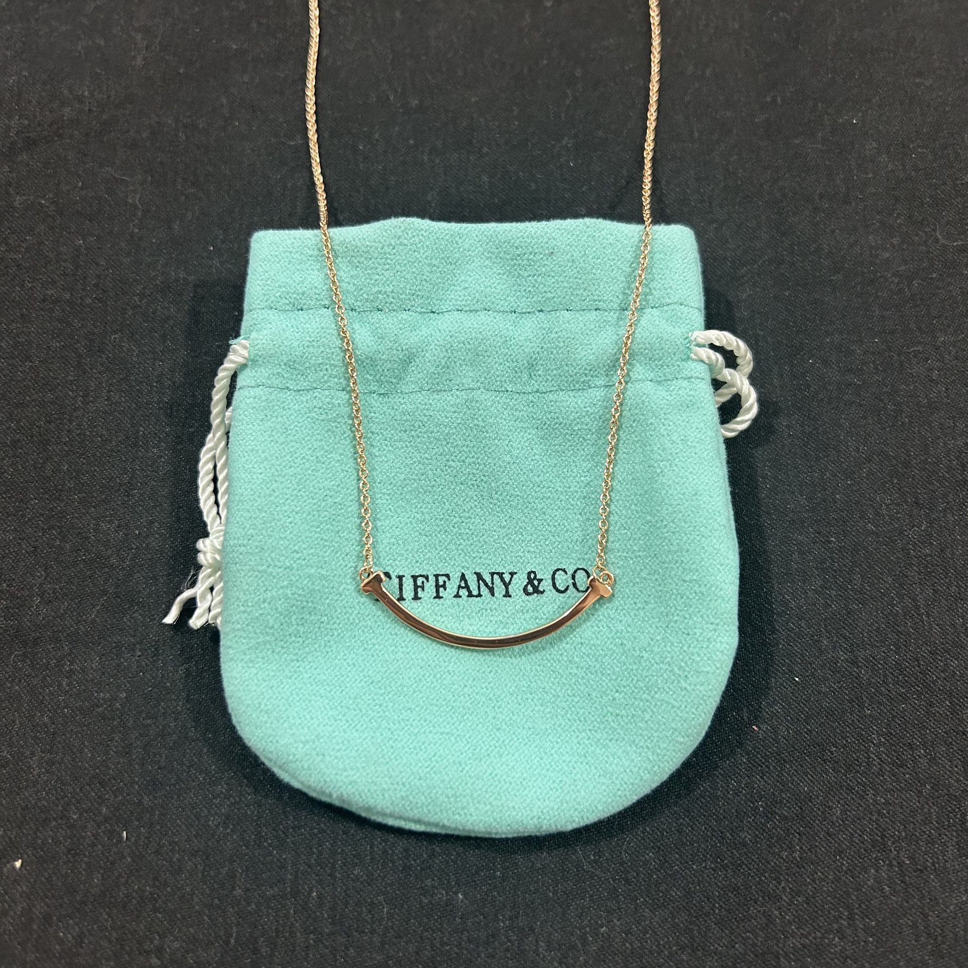 Tiffany & Co. 18kyg Yellow Gold T Shile Shall Necklace