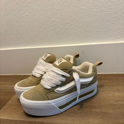 New Platform Sneakers – Trendy Style  5.5