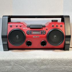 Sony Portable Heavy Duty Personal Audio System AC/DC with AV Adapter-Water/Dust Resistant-Demonstration Available 