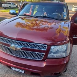 2008 chevy  tahoe 