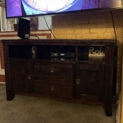 Wood Tv Stand Or Dresser  Please Check My Other Listings 