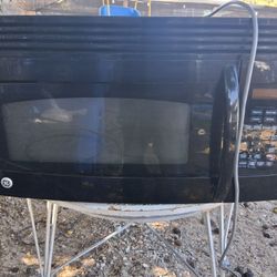 Microwave In Excellent Condition 