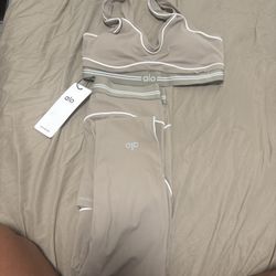 Alo  beige  set small and medium