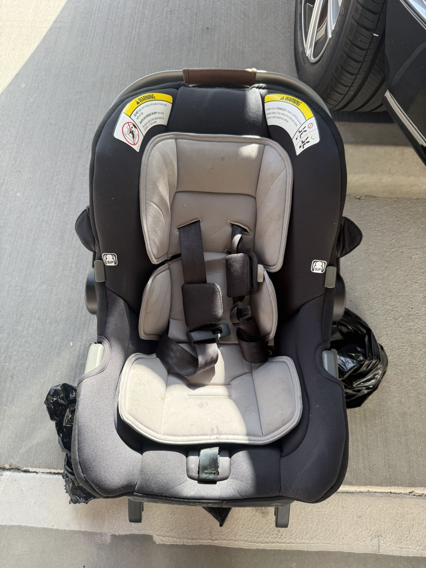 Nuna Infant Car Seat
