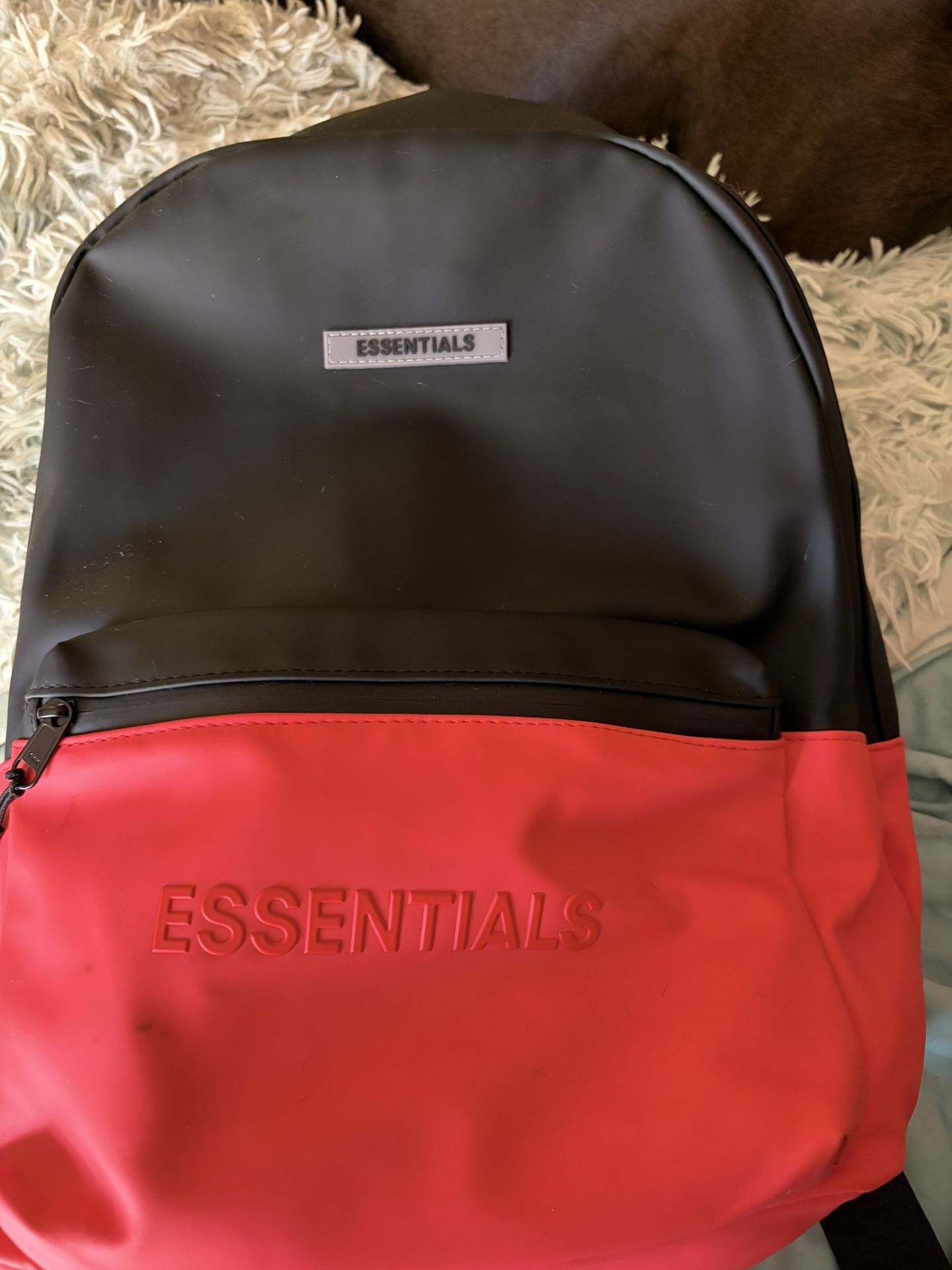Essentials Bag 
