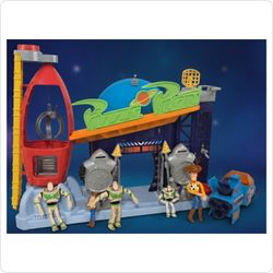 Toy Story Pizza Planet Playset Bundle with Figures & Ship