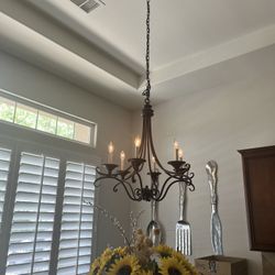 Chandelier 