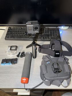 GoPro Hero 7 Black With Accessories