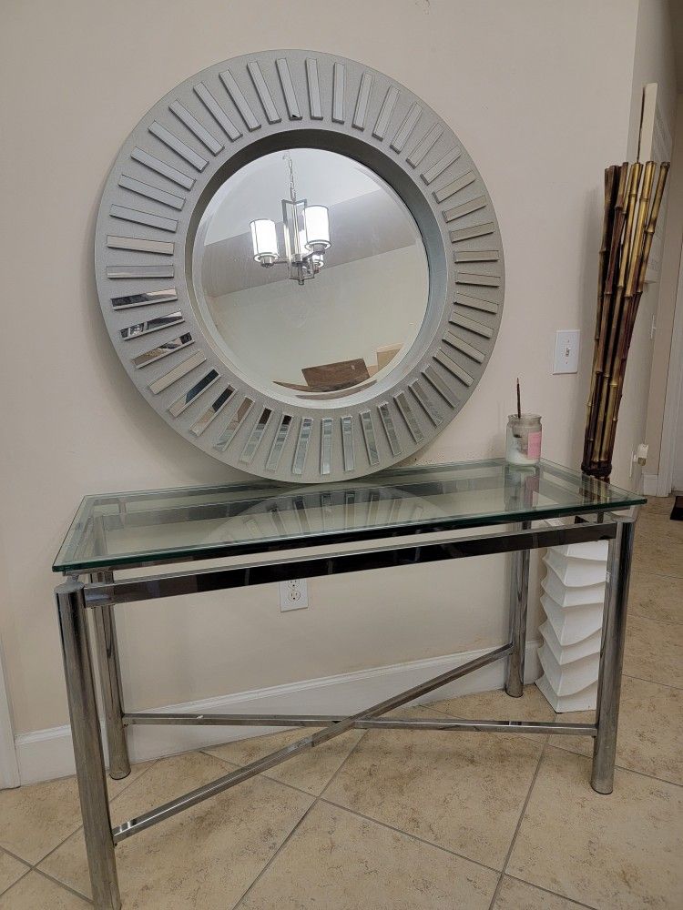 Accent Table And Mirror