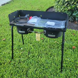 Brand NEW CAMPNING GRILL