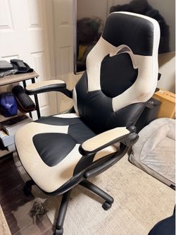 gaming chair