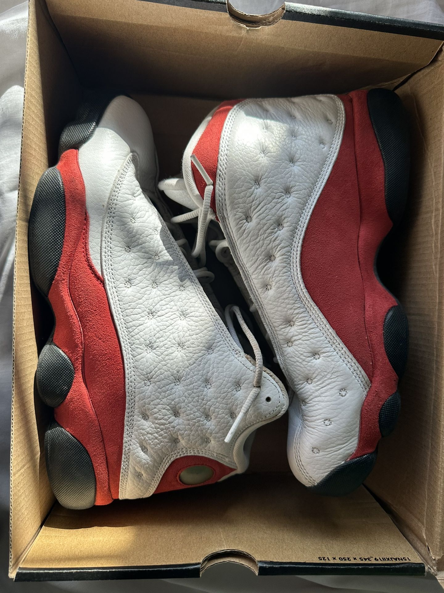 Jordan 13 retro chicagos