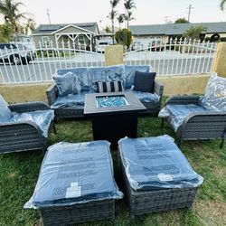 Patio Furniture Set Outdoor New In The Box
