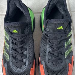 Adult Size 10 Men Shoes 