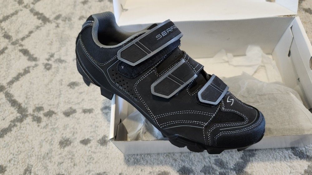 Biking Shoes, Serfas Mens Size 11 Or 45