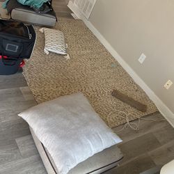 Target Rug 5x7 $20