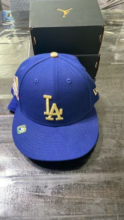 Fitted dodger hat