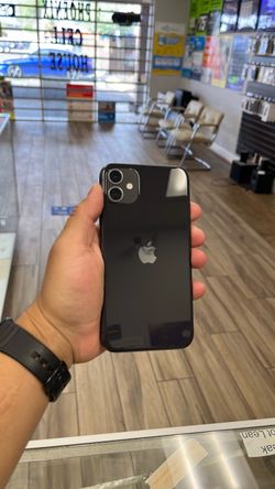 iPhone 11 256GB UNLOCKED