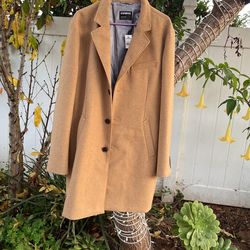 Beautiful Mens Tan Express Coat