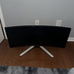 Alienware 34”