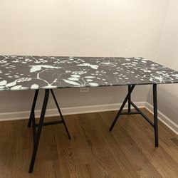 IKEA GLASS TABLE TOP (full Table)