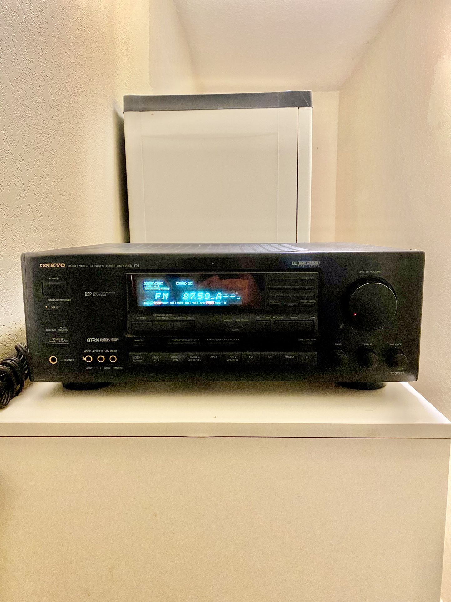 ONKYO SURROUND SOUND RECEIVER  - TX-SV727