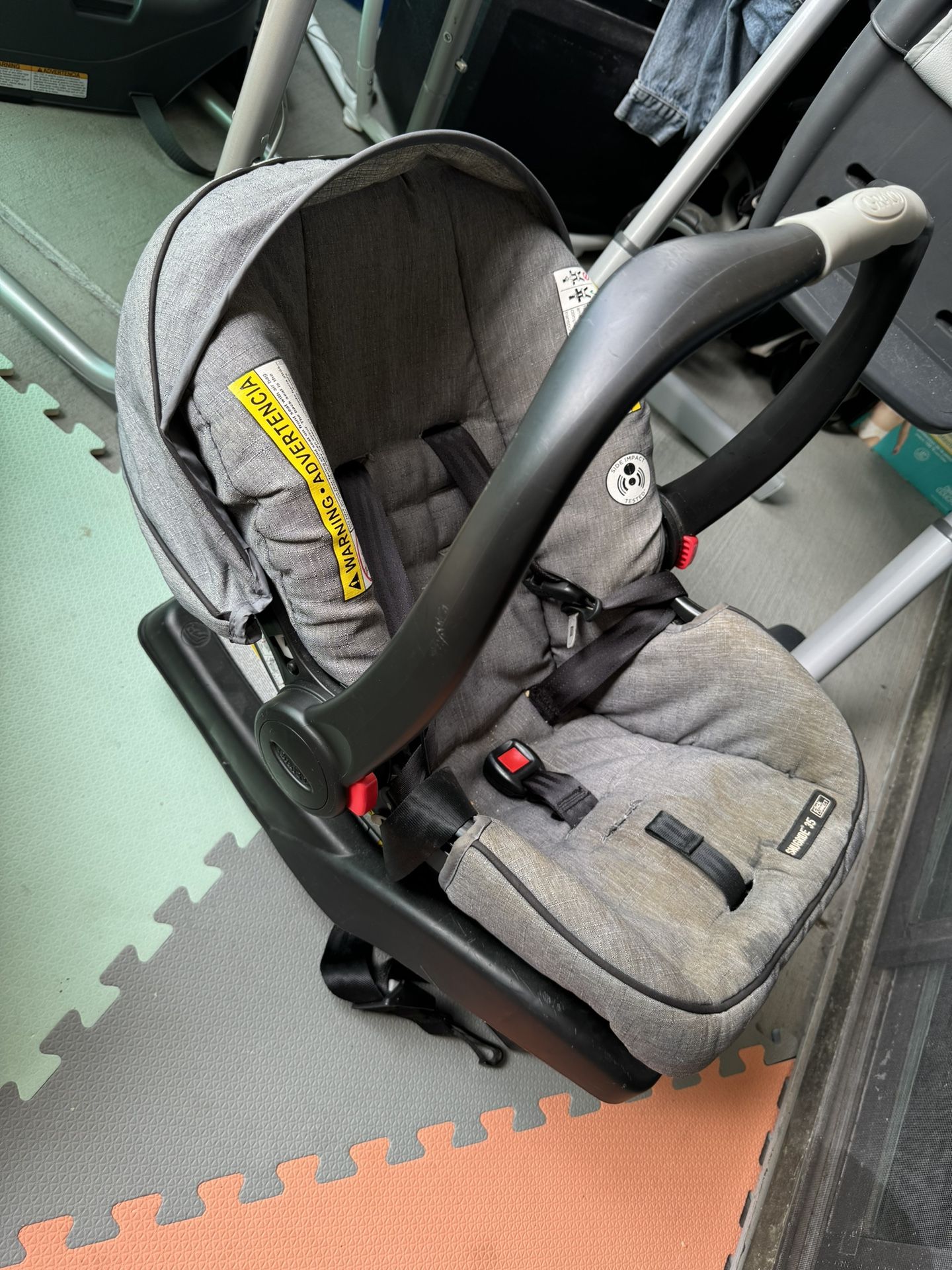 Graco Infant Car Seat