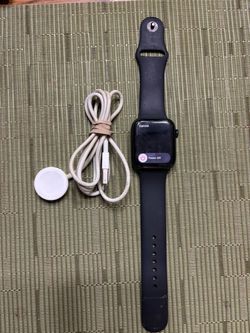 Used iWatch SE 2nd Gen MAKE OFFER