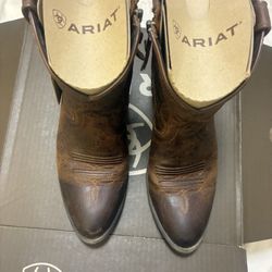 Artiat 8.5 Women’s 